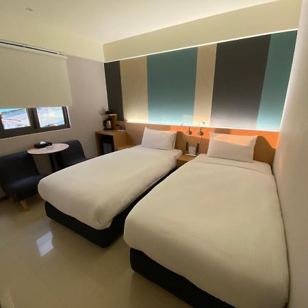 Fu Kuang Hotel Pingtung エクステリア 写真
