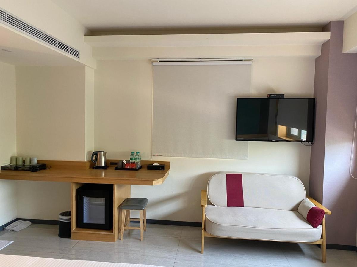 Fu Kuang Hotel Pingtung エクステリア 写真