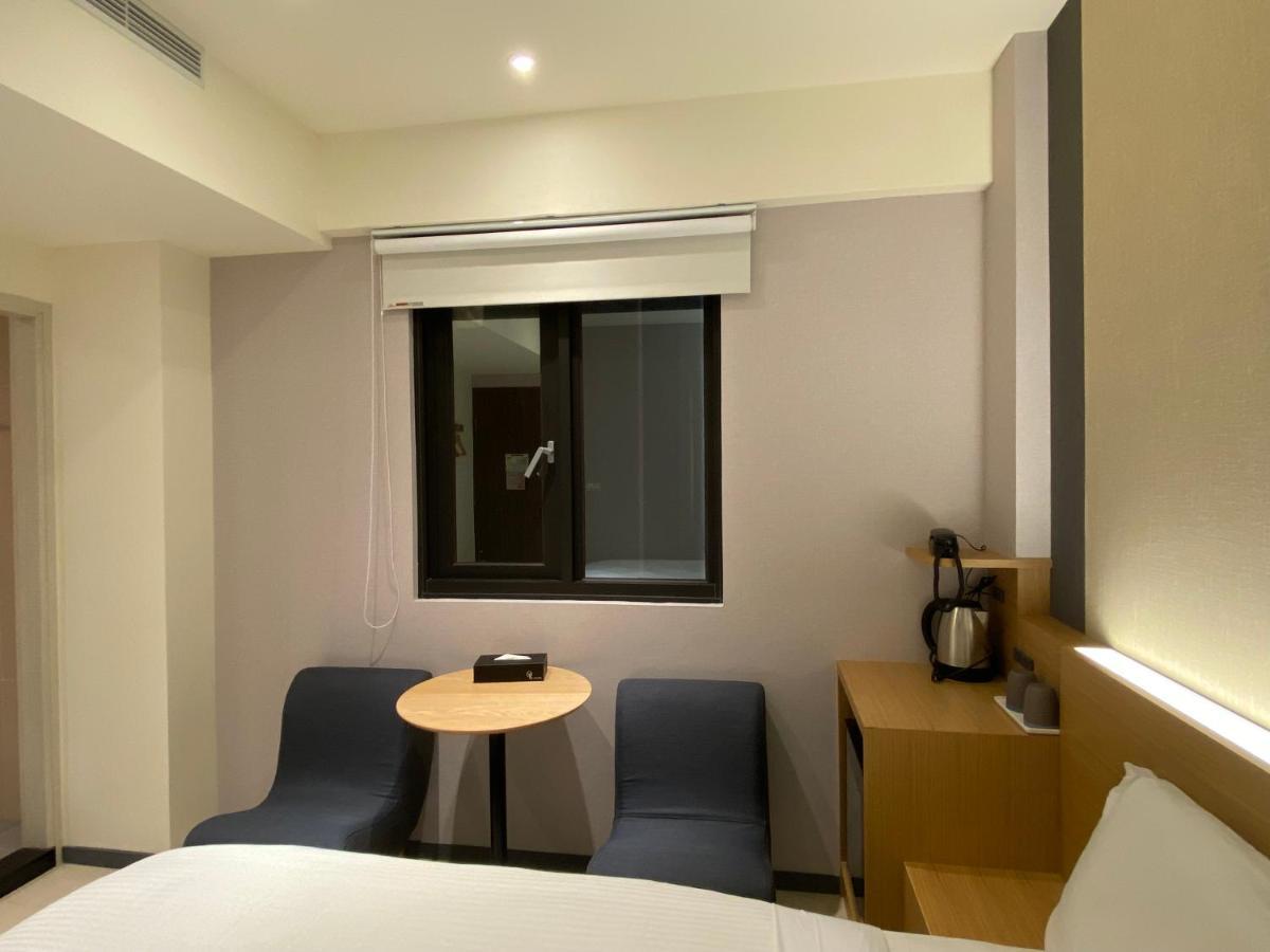 Fu Kuang Hotel Pingtung エクステリア 写真