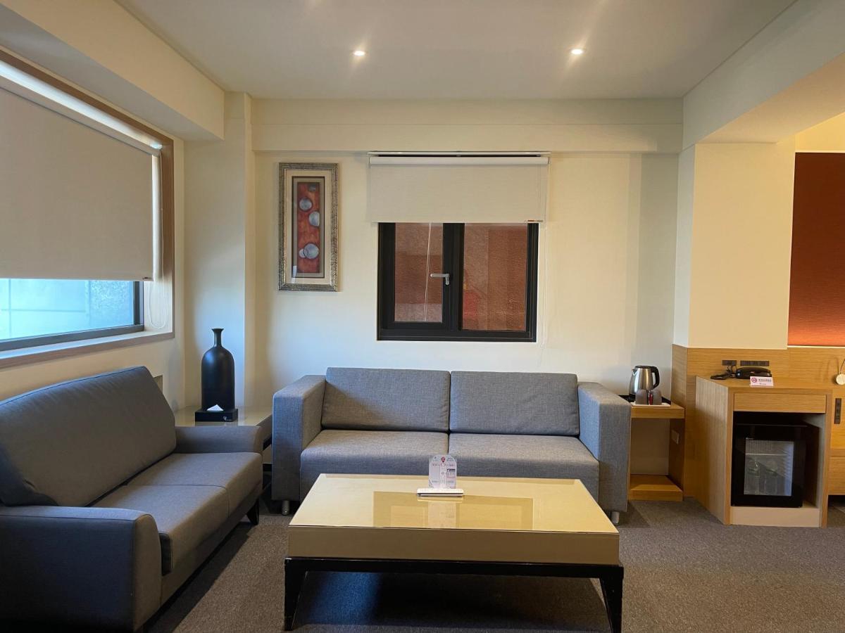 Fu Kuang Hotel Pingtung エクステリア 写真